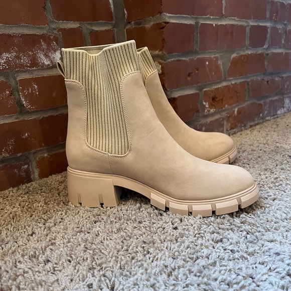 Shoes | Never Worn Chunky Boots | Poshmark
